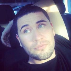 Meet your Posher, Luis